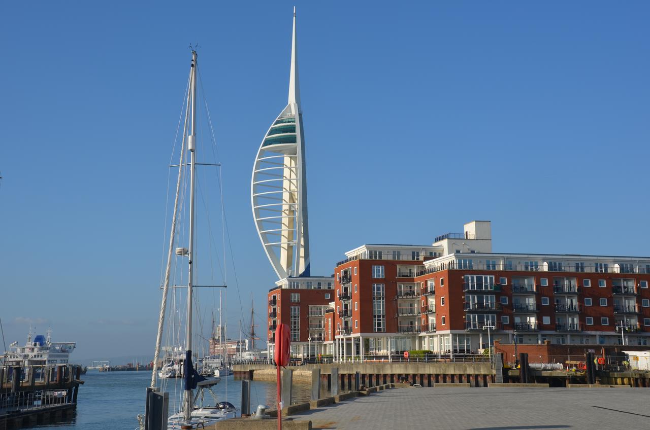Lady Hamilton Inn Portsmouth Exteriör bild